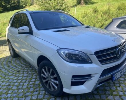 Мерседес МЛ 350 2013 у Вінниці на Automoto.ua Білий Мерседес МЛ 350, об'ємом двигуна 3 л та пробігом 240 тис. км за 21523 $, фото 2 на Automoto.ua