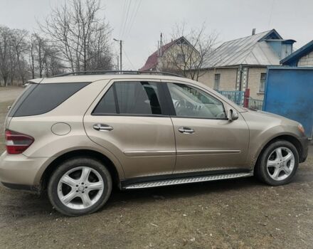 Бежевый Мерседес МЛ 350, объемом двигателя 3.5 л и пробегом 106 тыс. км за 13500 $, фото 2 на Automoto.ua