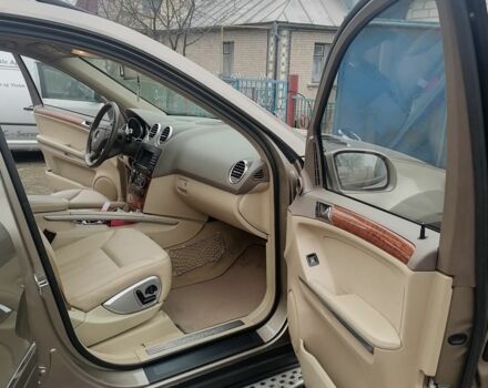 Бежевый Мерседес МЛ 350, объемом двигателя 3.5 л и пробегом 106 тыс. км за 13500 $, фото 11 на Automoto.ua