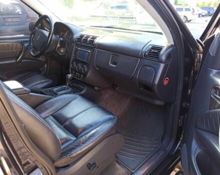 Черный Мерседес МЛ 350, объемом двигателя 3.7 л и пробегом 350 тыс. км за 5950 $, фото 3 на Automoto.ua