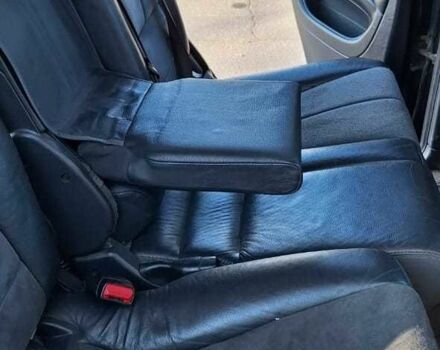 Черный Мерседес МЛ 350, объемом двигателя 3.7 л и пробегом 325 тыс. км за 5555 $, фото 20 на Automoto.ua