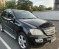 Чорний Мерседес МЛ 350, об'ємом двигуна 3.5 л та пробігом 208 тис. км за 7700 $, фото 1 на Automoto.ua