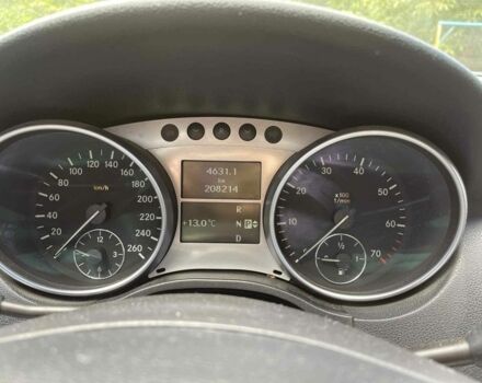 Чорний Мерседес МЛ 350, об'ємом двигуна 3.5 л та пробігом 208 тис. км за 7700 $, фото 7 на Automoto.ua