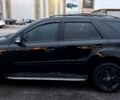 Чорний Мерседес МЛ 350, об'ємом двигуна 3.5 л та пробігом 310 тис. км за 9900 $, фото 1 на Automoto.ua