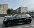 Черный Мерседес МЛ 350, объемом двигателя 3.5 л и пробегом 300 тыс. км за 9500 $, фото 5 на Automoto.ua