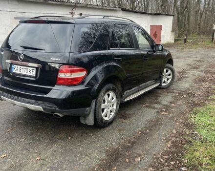 Черный Мерседес МЛ 350, объемом двигателя 3.5 л и пробегом 2 тыс. км за 10200 $, фото 3 на Automoto.ua