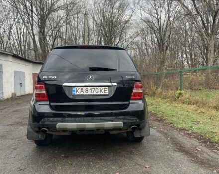 Черный Мерседес МЛ 350, объемом двигателя 3.5 л и пробегом 2 тыс. км за 10200 $, фото 2 на Automoto.ua