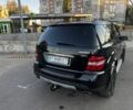 Черный Мерседес МЛ 350, объемом двигателя 3.5 л и пробегом 320 тыс. км за 10500 $, фото 4 на Automoto.ua