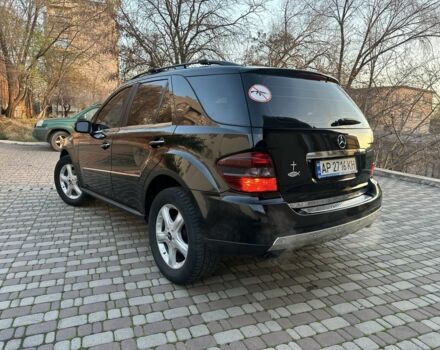 Чорний Мерседес МЛ 350, об'ємом двигуна 3.5 л та пробігом 230 тис. км за 7250 $, фото 5 на Automoto.ua
