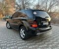 Чорний Мерседес МЛ 350, об'ємом двигуна 3.5 л та пробігом 230 тис. км за 7250 $, фото 5 на Automoto.ua