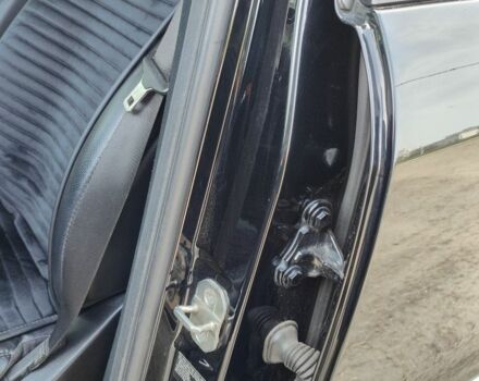 Чорний Мерседес МЛ 350, об'ємом двигуна 3.5 л та пробігом 194 тис. км за 11000 $, фото 11 на Automoto.ua