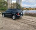 Черный Мерседес МЛ 350, объемом двигателя 3.5 л и пробегом 234 тыс. км за 13500 $, фото 5 на Automoto.ua