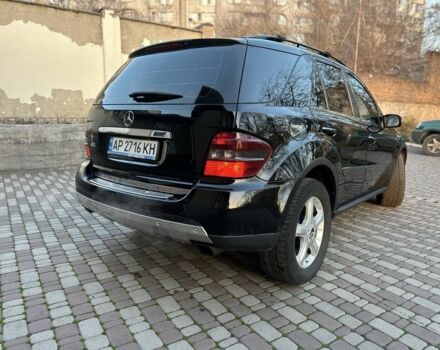Чорний Мерседес МЛ 350, об'ємом двигуна 3.5 л та пробігом 230 тис. км за 7250 $, фото 4 на Automoto.ua