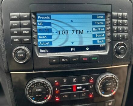 Чорний Мерседес МЛ 350, об'ємом двигуна 3.5 л та пробігом 276 тис. км за 10500 $, фото 9 на Automoto.ua