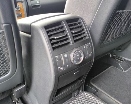 Черный Мерседес МЛ 350, объемом двигателя 3.5 л и пробегом 184 тыс. км за 13900 $, фото 13 на Automoto.ua