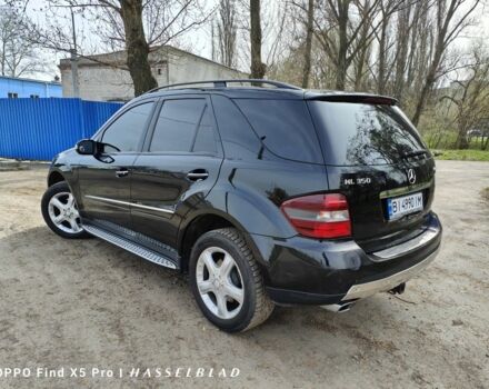 Чорний Мерседес МЛ 350, об'ємом двигуна 3.5 л та пробігом 194 тис. км за 11000 $, фото 3 на Automoto.ua