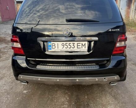 Черный Мерседес МЛ 350, объемом двигателя 3.5 л и пробегом 230 тыс. км за 12800 $, фото 3 на Automoto.ua