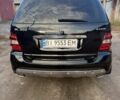 Черный Мерседес МЛ 350, объемом двигателя 3.5 л и пробегом 230 тыс. км за 12800 $, фото 3 на Automoto.ua