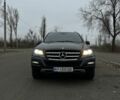 Черный Мерседес МЛ 350, объемом двигателя 3 л и пробегом 340 тыс. км за 15500 $, фото 1 на Automoto.ua