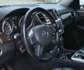Черный Мерседес МЛ 350, объемом двигателя 3 л и пробегом 260 тыс. км за 15000 $, фото 2 на Automoto.ua