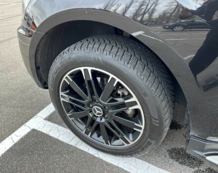 Черный Мерседес МЛ 350, объемом двигателя 3.5 л и пробегом 128 тыс. км за 15200 $, фото 10 на Automoto.ua