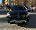 Черный Мерседес МЛ 350, объемом двигателя 3 л и пробегом 260 тыс. км за 20500 $, фото 2 на Automoto.ua