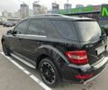 Черный Мерседес МЛ 350, объемом двигателя 3.5 л и пробегом 128 тыс. км за 15200 $, фото 1 на Automoto.ua