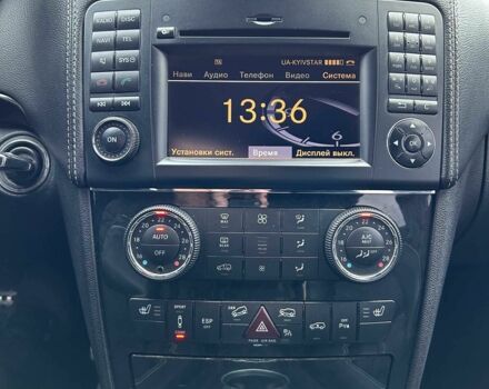 Черный Мерседес МЛ 350, объемом двигателя 3.5 л и пробегом 128 тыс. км за 15200 $, фото 17 на Automoto.ua