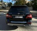 Мерседес МЛ 350 2011 в Ровно на Automoto.ua Черный Мерседес МЛ 350, объемом двигателя 3 л и пробегом 260 тыс. км за 20000 $, фото 7 на Automoto.ua