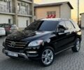 Чорний Мерседес МЛ 350, об'ємом двигуна 3 л та пробігом 274 тис. км за 19700 $, фото 1 на Automoto.ua