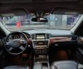 Черный Мерседес МЛ 350, объемом двигателя 3.5 л и пробегом 120 тыс. км за 23000 $, фото 6 на Automoto.ua