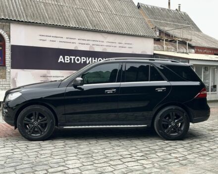 Черный Мерседес МЛ 350, объемом двигателя 3.5 л и пробегом 109 тыс. км за 19800 $, фото 5 на Automoto.ua