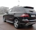 Черный Мерседес МЛ 350, объемом двигателя 3 л и пробегом 255 тыс. км за 25000 $, фото 6 на Automoto.ua