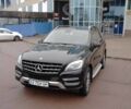 Черный Мерседес МЛ 350, объемом двигателя 3 л и пробегом 255 тыс. км за 25000 $, фото 2 на Automoto.ua