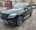 Черный Мерседес МЛ 350, объемом двигателя 3.5 л и пробегом 120 тыс. км за 23000 $, фото 1 на Automoto.ua