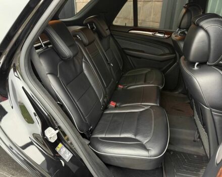 Черный Мерседес МЛ 350, объемом двигателя 3.5 л и пробегом 331 тыс. км за 16950 $, фото 10 на Automoto.ua