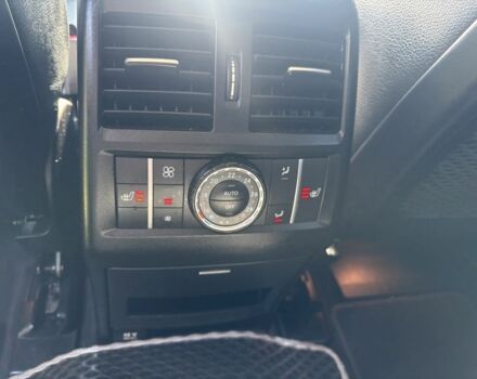 Черный Мерседес МЛ 350, объемом двигателя 3 л и пробегом 350 тыс. км за 29950 $, фото 16 на Automoto.ua