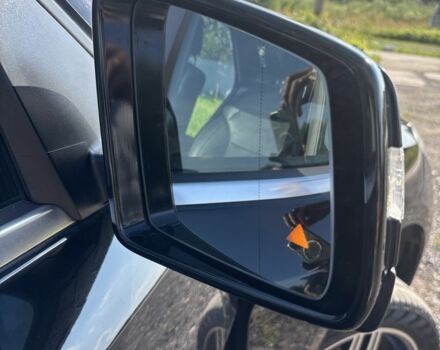 Черный Мерседес МЛ 350, объемом двигателя 3 л и пробегом 350 тыс. км за 29950 $, фото 15 на Automoto.ua