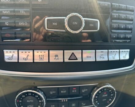 Черный Мерседес МЛ 350, объемом двигателя 3 л и пробегом 350 тыс. км за 29950 $, фото 17 на Automoto.ua