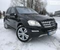 Чорний Мерседес МЛ 350, об'ємом двигуна 0 л та пробігом 200 тис. км за 22500 $, фото 1 на Automoto.ua