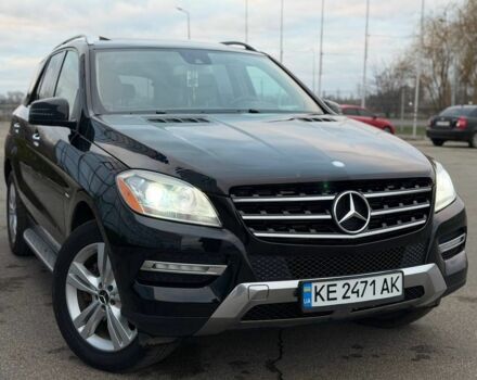 Черный Мерседес МЛ 350, объемом двигателя 3 л и пробегом 240 тыс. км за 20500 $, фото 1 на Automoto.ua