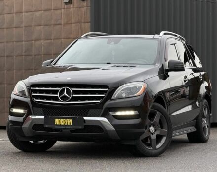 Черный Мерседес МЛ 350, объемом двигателя 3.5 л и пробегом 331 тыс. км за 16950 $, фото 1 на Automoto.ua