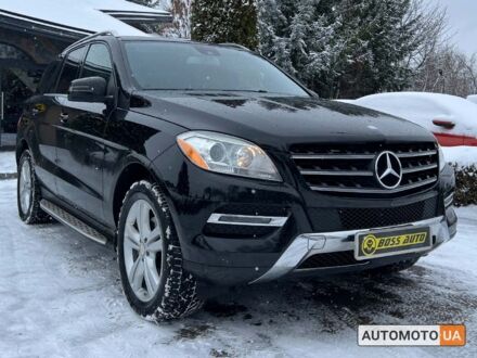 Мерседес МЛ 350 2013 в Львове на Automoto.ua Черный Мерседес МЛ 350, объемом двигателя 3.5 л и пробегом 202 тыс. км за 18600 $, фото 1 на Automoto.ua