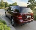 Червоний Мерседес МЛ 350, об'ємом двигуна 3.7 л та пробігом 175 тис. км за 11400 $, фото 3 на Automoto.ua