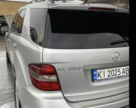 Серый Мерседес МЛ 350, объемом двигателя 3.5 л и пробегом 309 тыс. км за 8700 $, фото 5 на Automoto.ua