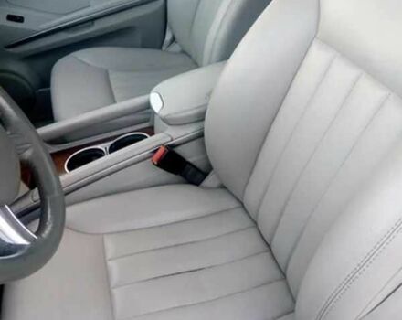 Серый Мерседес МЛ 350, объемом двигателя 3.5 л и пробегом 213 тыс. км за 10900 $, фото 7 на Automoto.ua