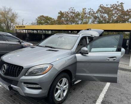 Мерседес МЛ 350 2012 у Дніпро (Дніпропетровську) на Automoto.ua Сірий Мерседес МЛ 350, об'ємом двигуна 3 л та пробігом 235 тис. км за 21500 $, фото 7 на Automoto.ua