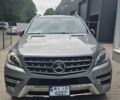 Серый Мерседес МЛ 350, объемом двигателя 3 л и пробегом 103 тыс. км за 735 $, фото 1 на Automoto.ua