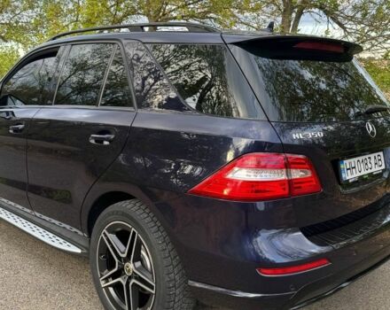 Синій Мерседес МЛ 350, об'ємом двигуна 3 л та пробігом 220 тис. км за 24200 $, фото 4 на Automoto.ua