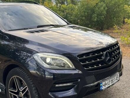 Синій Мерседес МЛ 350, об'ємом двигуна 3 л та пробігом 220 тис. км за 24200 $, фото 1 на Automoto.ua